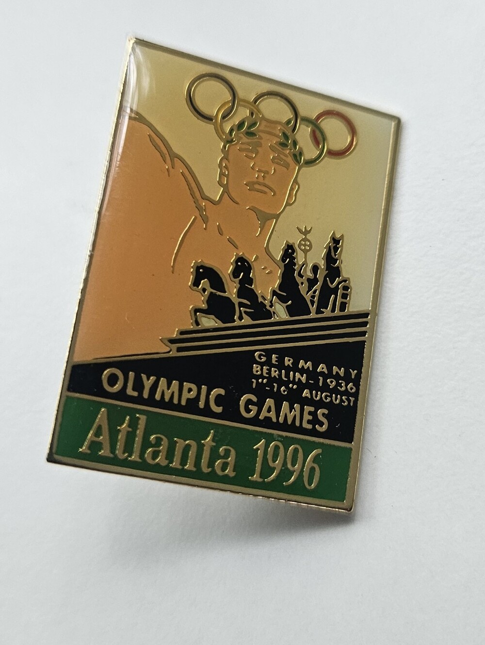 1996 Atlanta Summer Olympics commemorative pin